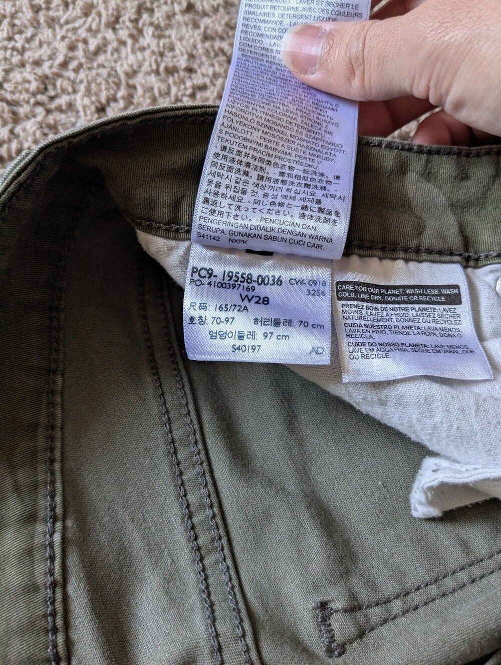 Levi's 711 Skinny Camo Jeans - Picture 10 of 10